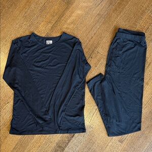 32 Degrees Black Thermal Top & Bottom Lightweight Baselayer